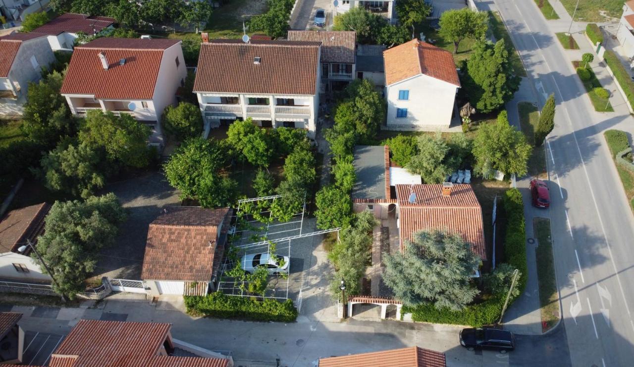 Apartments & Rooms Tom ميدولين المظهر الخارجي الصورة