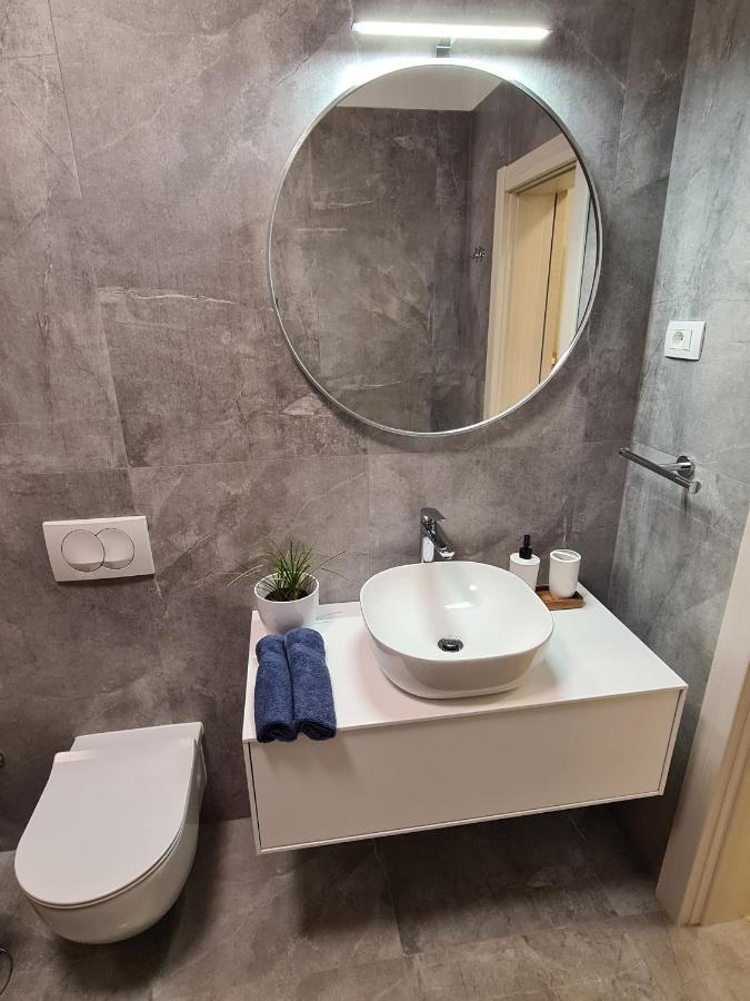 Apartments & Rooms Tom ميدولين المظهر الخارجي الصورة